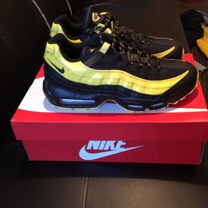Nike Airmax 95 Frequency Pack